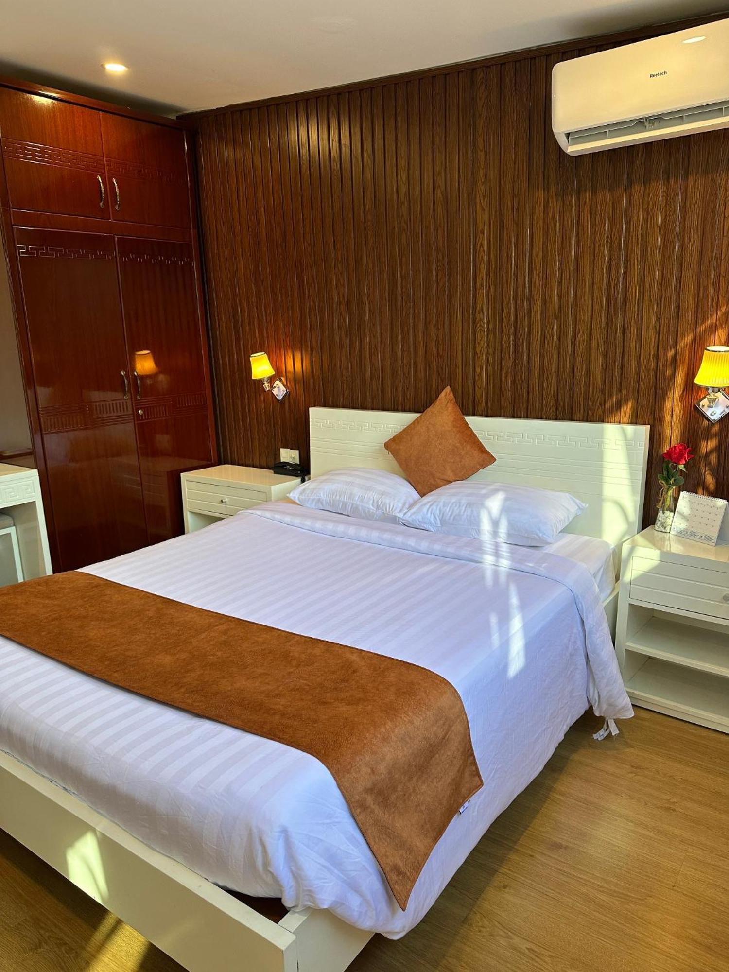 Paragon Hotel Pmh Ho Chi Minh-stad Buitenkant foto